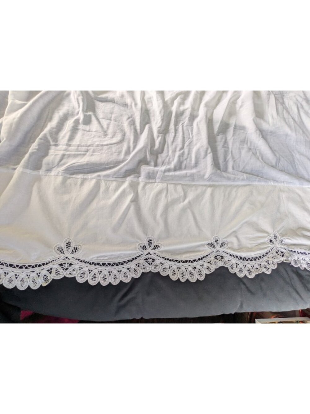 Vtg White Queen Size Bed Skirt Battenburg Lace Hem Cotton Cottagecore 14" Drop